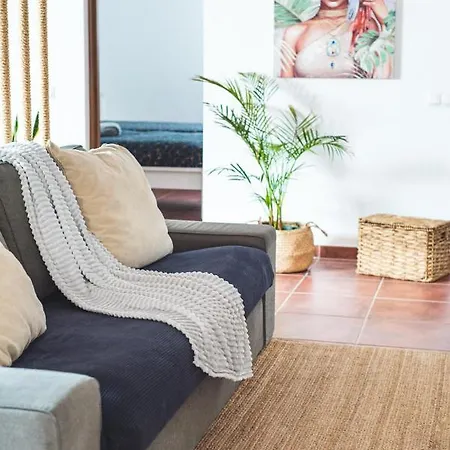 Home2book Stylish Apartment
